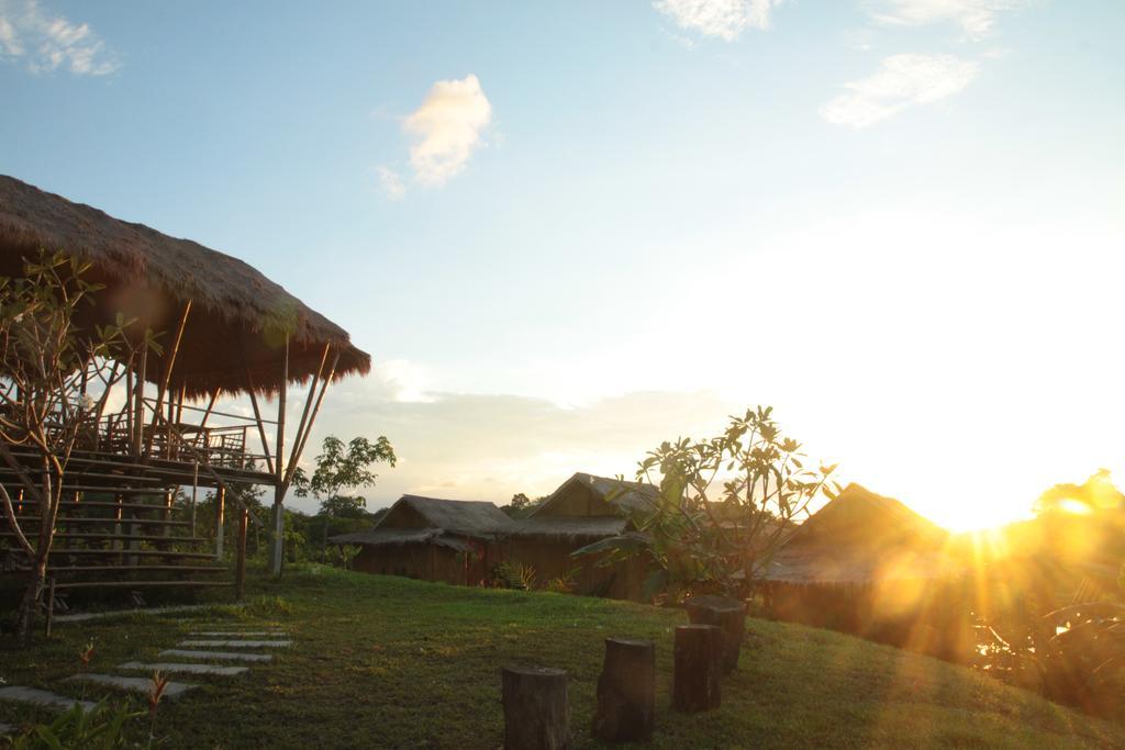 Phuree Hut Koh Phayam Room photo